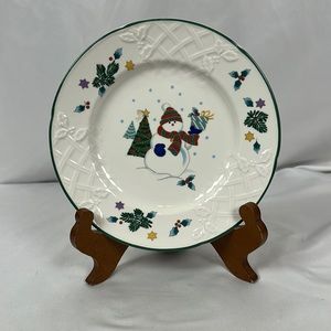 Mikasa  Salad Plate Christmas English Countryside, Winter Scene